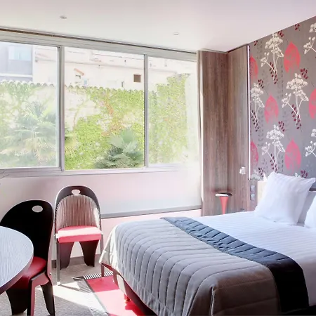 Hotel Western Premier Le Patio Des Artistes Wellness Jacuzzi Cannes