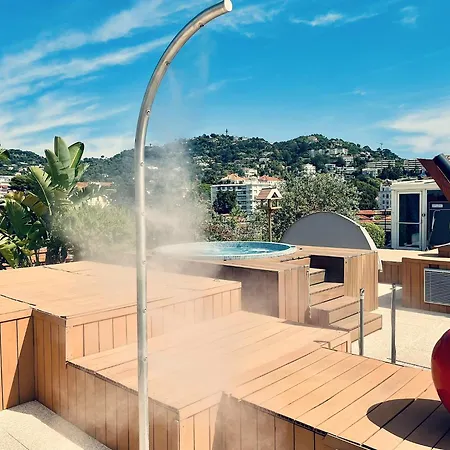 Hotel Western Premier Le Patio Des Artistes Wellness Jacuzzi