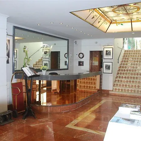 Hotel Western Premier Le Patio Des Artistes Wellness Jacuzzi Cannes